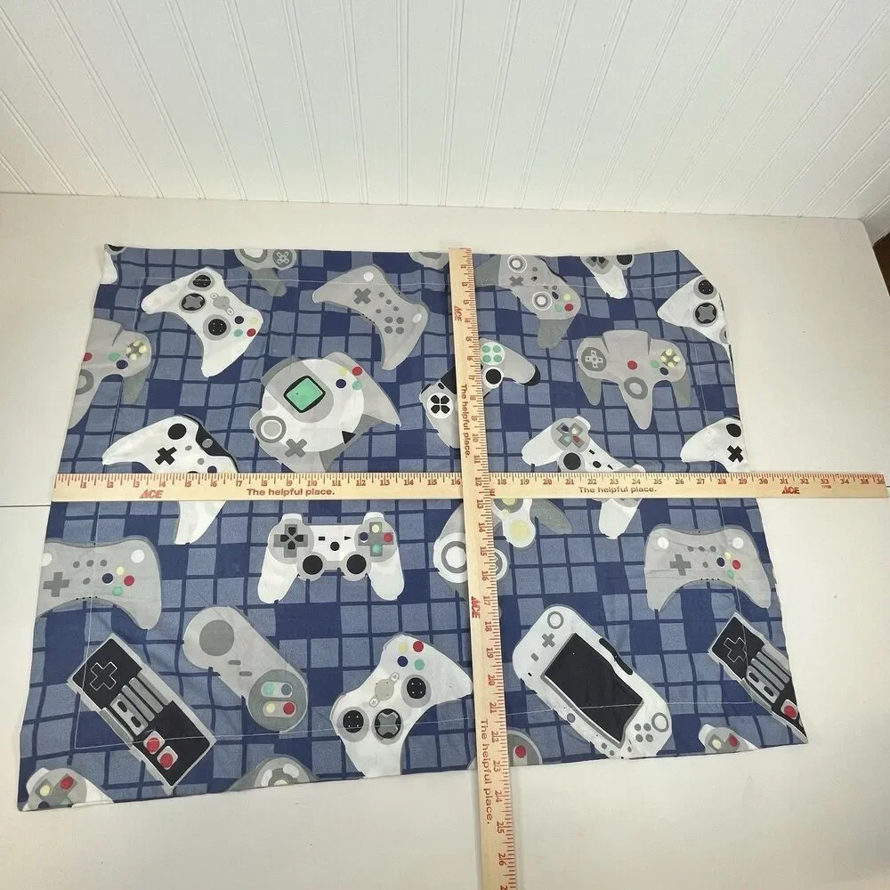2 Nintendo Gaming Controllers‎ Pillow Shams Blue size 30 X 23 Envelope Style